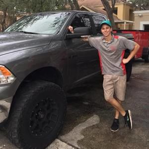 Meet your Posher, Nick